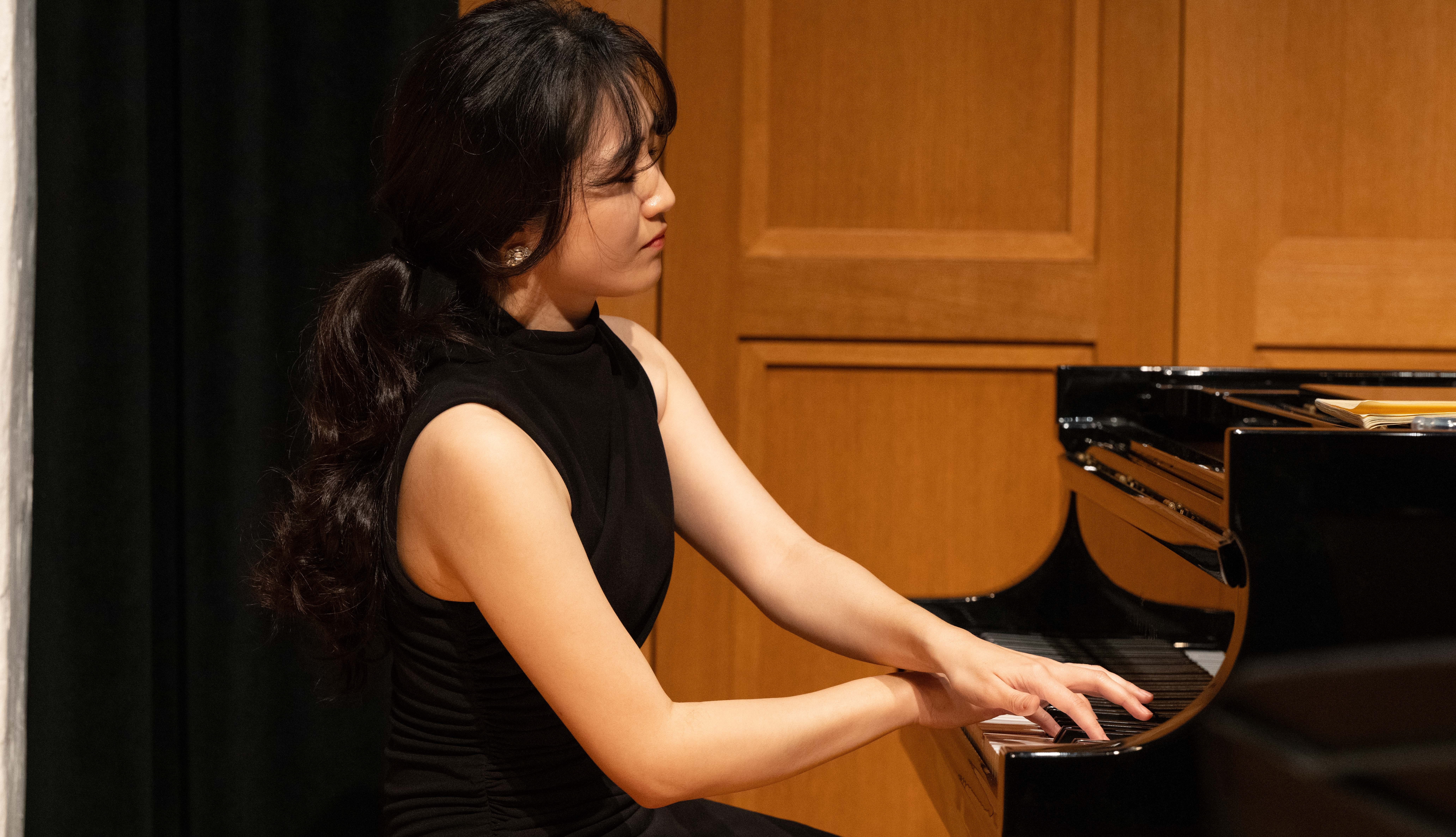 Pianist Hyewon Chang Live in Concert at Platt | Los Angeles Public