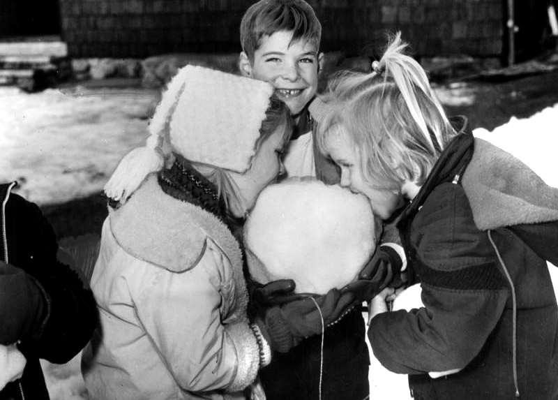 Children eating snow