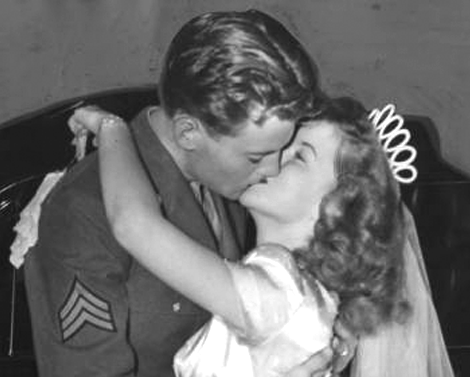  Newlyweds, Shirley Temple and Sgt. John Agar, Jr.
