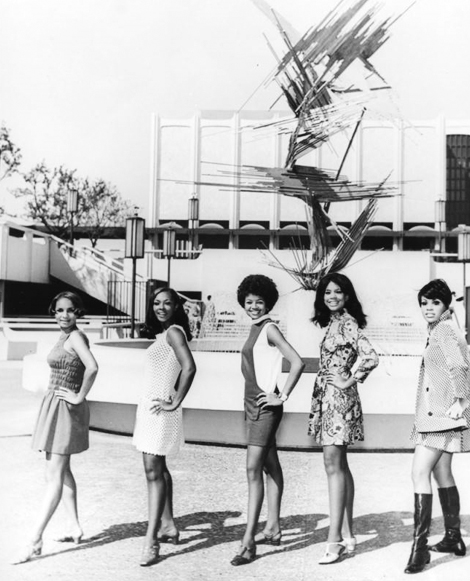 Five women pose in front of the Los Angeles County Museum of Art for the NAACP Awards