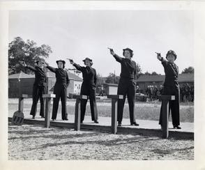 Susan training with fellow WAVES
