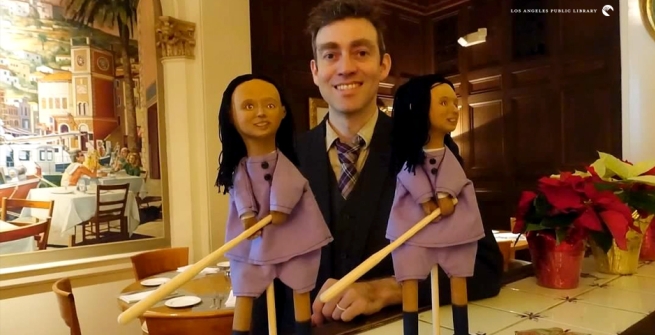 Jesse Kingsley with two puppets