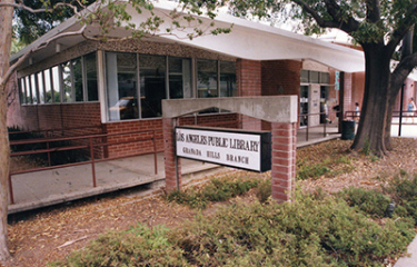 photo of library building exterior