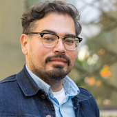 Library staff member Steve Orozco