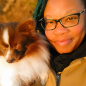 Author Stephanie Seales