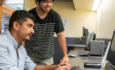 computer user receiving assistance