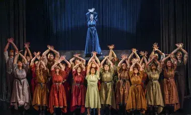 ainadamar, spanish language opera image of perfomers