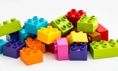 pile of colorful brick blocks