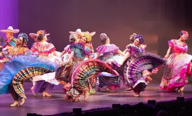 folklorico dancers on stage