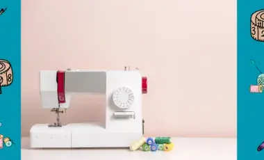 picture of sewing machine and supplies 