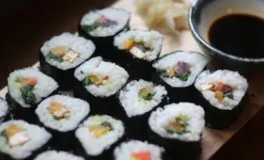 Sushi rolls