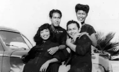 Sailors and friends at a picnic