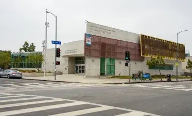 Exterior of Exposition Park Branch Library