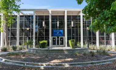 Exterior of Van Nuys Branch Library
