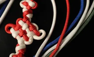 Norigae example in red, white, and blue colors.  