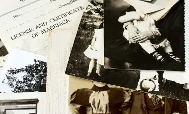 Collection of unsorted photographs and documents