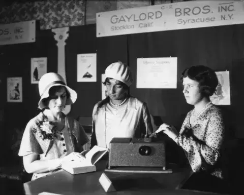 llibrary conference at central library 1930