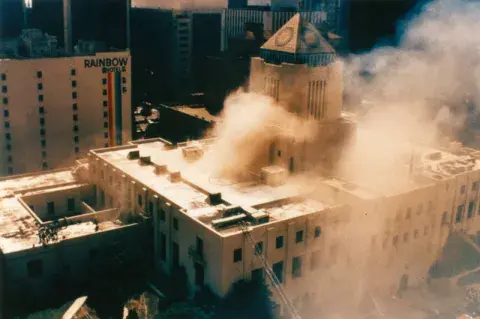 central library on fire 1986