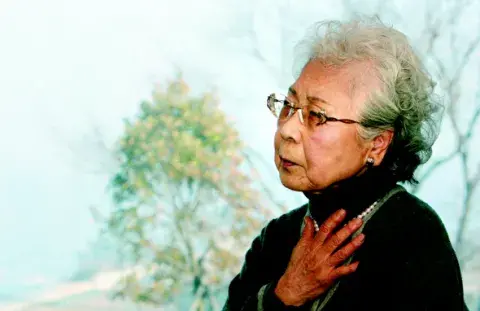 Lee Soo-ja