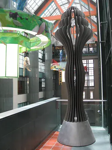 Ann Preston: lluminations sculpture