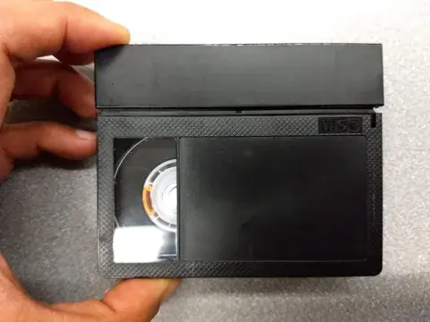 Photo of guard panel of VHS-C