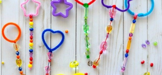 bubble wands in different colors