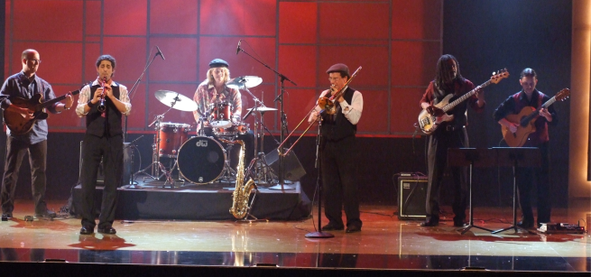 Photo of Klezmer band Klezmer Juice Performing.