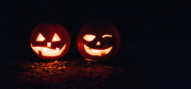 two jack o'lanterns