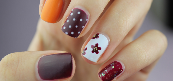 A close-up photo of a festive manicure.