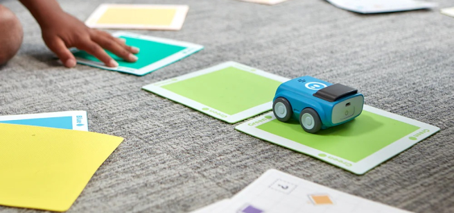Colored task cards with a blue car