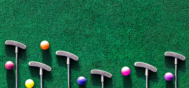 Mini-golf