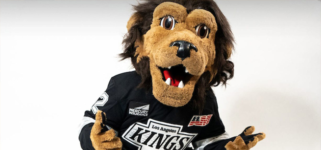 LA Kings Mascot, Bailey