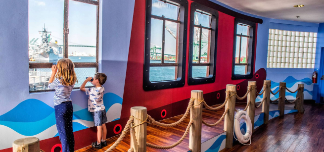 Children looking out at the Port of Los Angeles