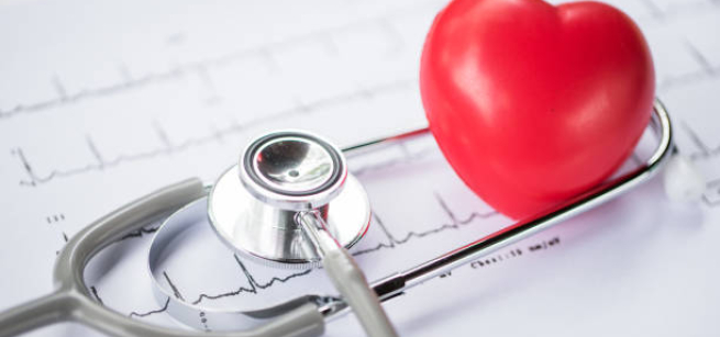  picture of red heart with stethoscope