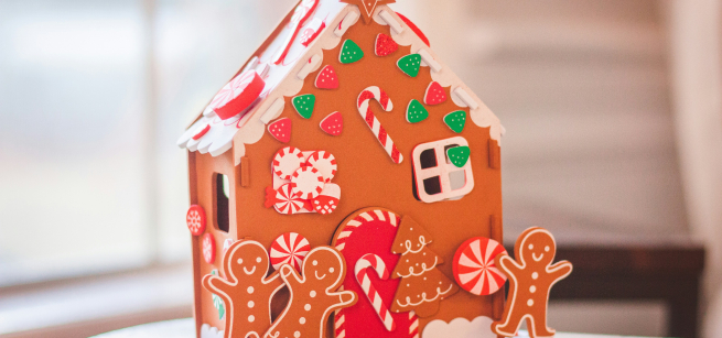 image of a gingerbread house