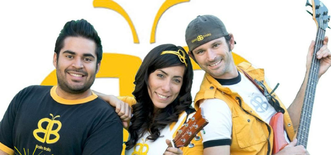 3 musicians holding guitars