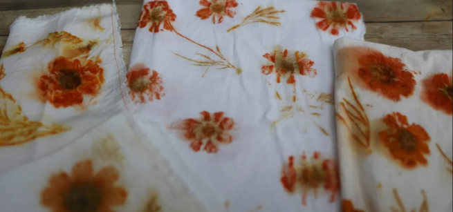 napkins dyed and printed with flowers