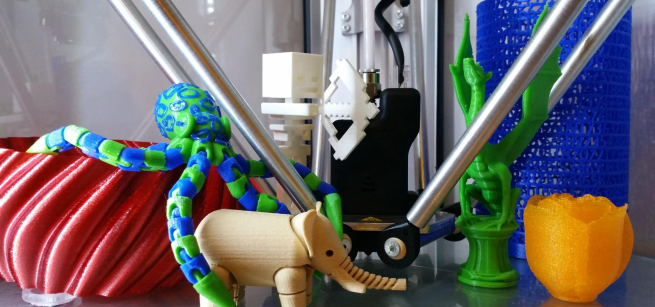 3d printing machine and objects