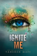 Book cover of Ignite me 