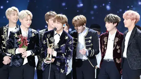 BTS receiving a Donsang award at the 31st Golden Disk Awards in Seoul in 2017.