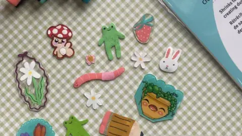 Makers and small drawings 