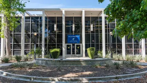 Exterior of Van Nuys Branch Library
