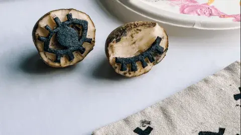 potato stamps of eyes 