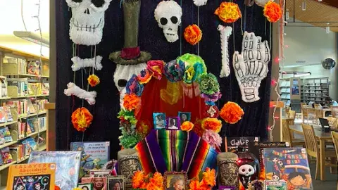 Paper Flowers for Día de Muertos
