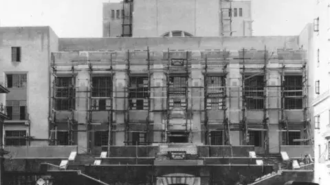 LAPL Central Library construction, south side