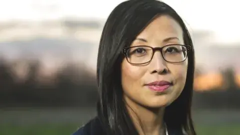 Mai Der Vang