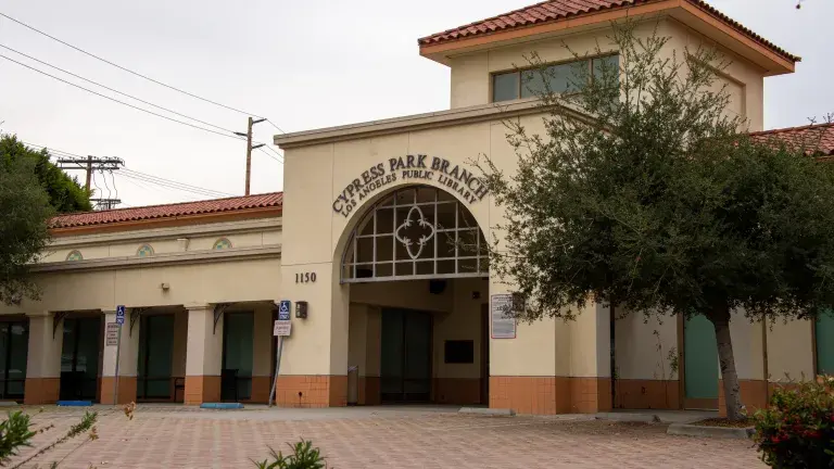 Atwater Village Branch Library, photo 3