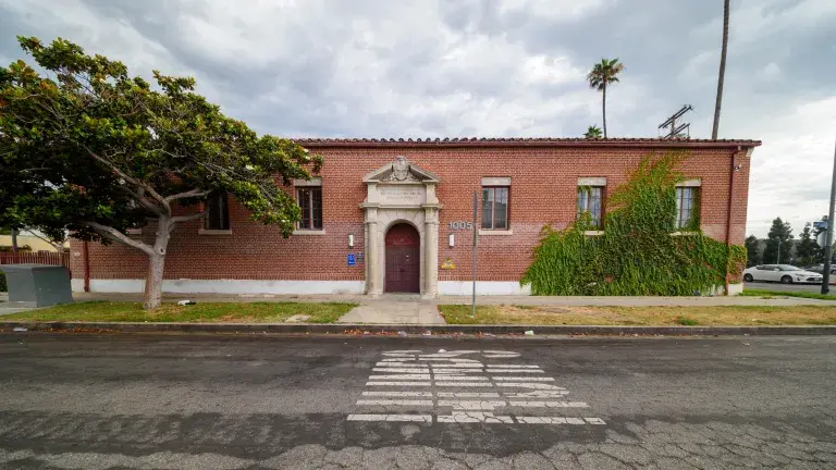 Ascot Branch Library, photo 5