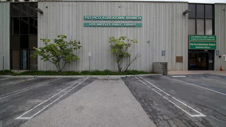 Felipe De Neve Branch Library, photo 6