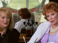 In the picture are the protagonists Meryl Streep and Shirley Maclaine